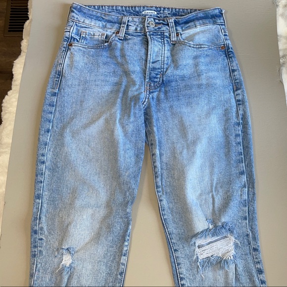 Old Navy Light denim Straight Leg Jeans - Picture 3 of 9